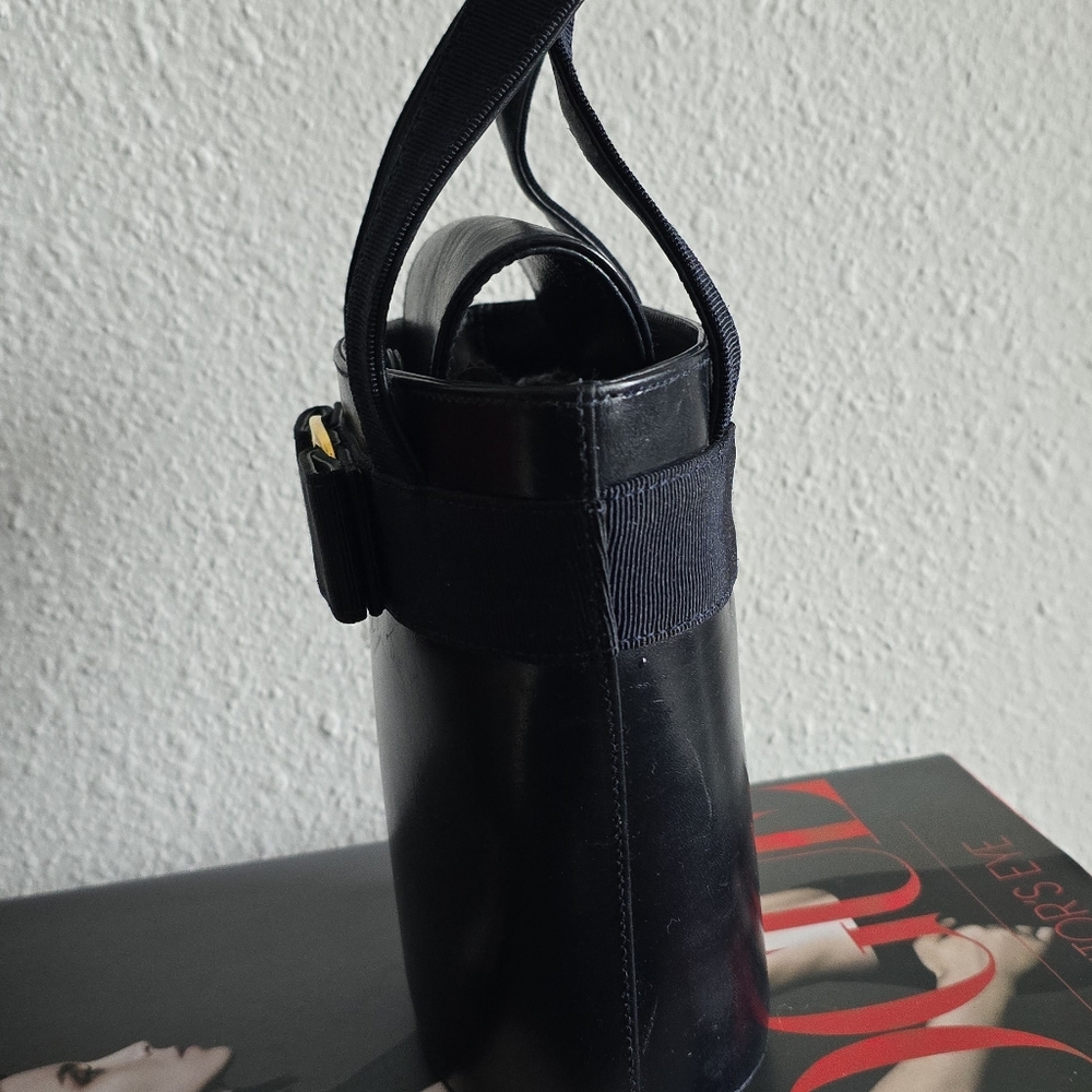 Ferragamo mini bucket handbag - Picture 2 of 6
